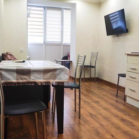 Апартаменти Уютная квартира у моря Одеса Екстер'єр фото